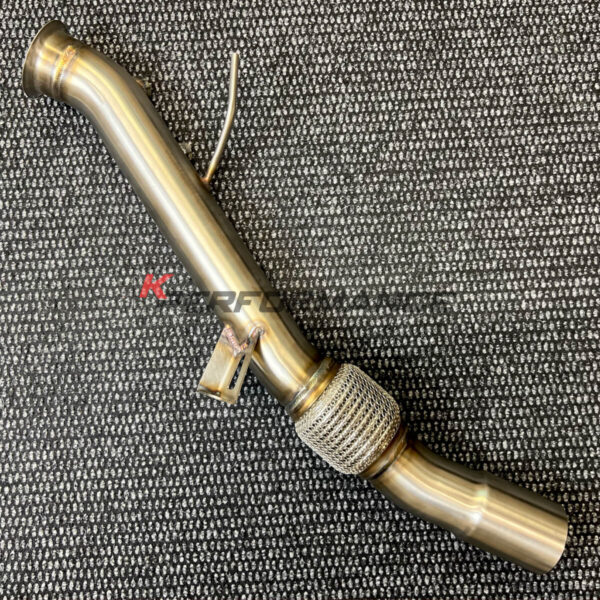 High-quality downpipe for BMW E60 535d and E61 535d pre-facelift models equipped with the M57N (M57TU) engine